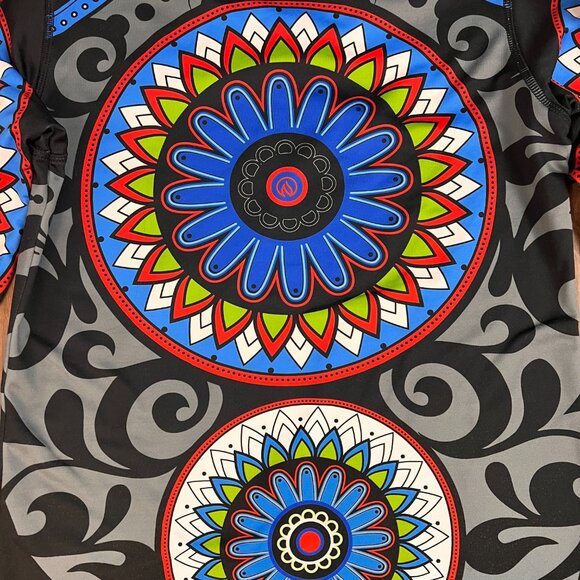 INKnBURN Women's Calavera Pullover with Thumbholes Skull Sz M - Picture 3 of 10